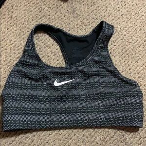 nike sports bra
